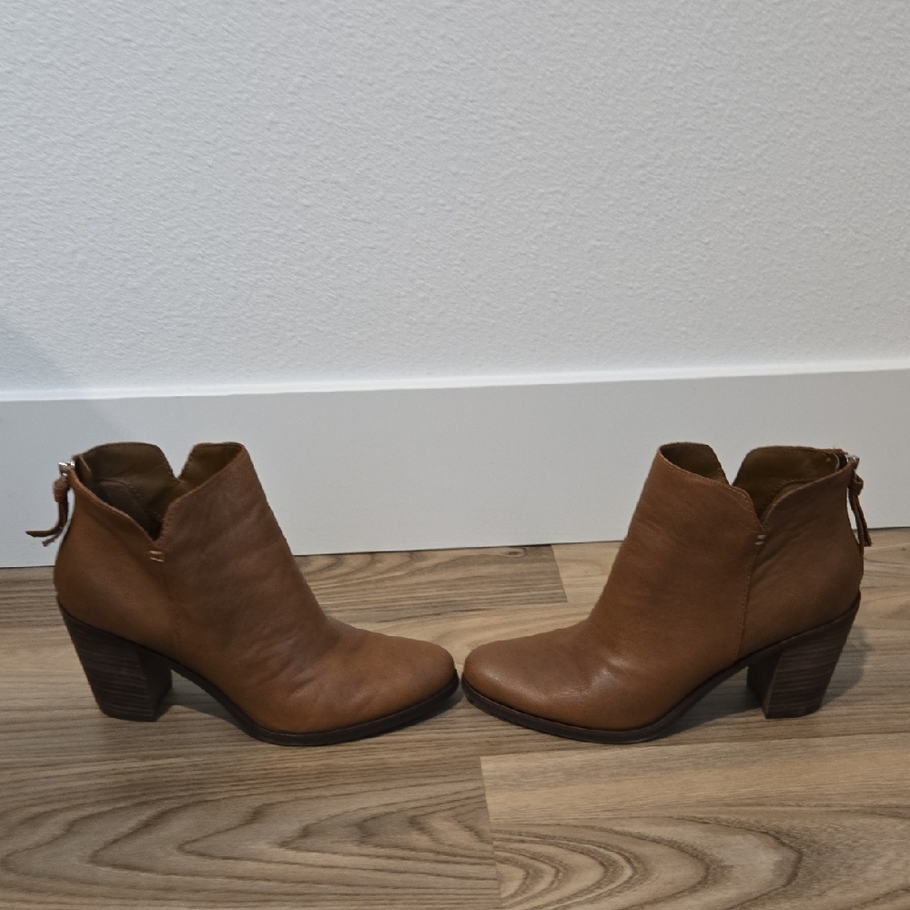 Nordstrom BP Brown Leather Ankle Booties NWT